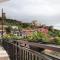 --HOTEL DEAL-- Rooms With Castle View