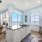 Unique beachfront condo with exceptional views - Galveston