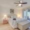 Sunny Sarasota Oasis with Lanai and Community Pool! - Sarasota