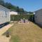 Lakeside Escape Modern 2 Bedroom Holiday Home - Overstone