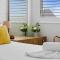 2 Bedroom Unit with Sea Views at Alexandra Headlands