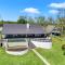 River Oaks Luxury Lakeshore Concierge Services Available