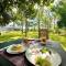 Summerfields & Gardens Lodge
