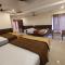 HOTEL DKR GRAND