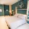 Albergo Diffuso Dimora Rossi Suite B&B