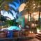 Seafalios-Beach Front Apt
