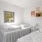 4 Bedroom Cozy Home In Hals