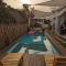 Wander Boutique Hotel