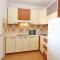 Apartments with a parking space Baska, Krk - 18804 - 巴斯卡