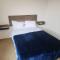 Residencia en zona industrial - La Pila