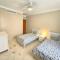 Stunning 3BDR Private Beach Access Playa Turquesa - 蓬塔卡纳