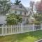 Cozy Condo about 11 Mi to Manhattan, Pets Welcome - Teaneck