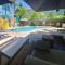 6 Bedroom 6 Bath Guesthouse on Duval Street
