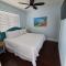 Two Duval Street Condos w parking and pool - Кі-Вест
