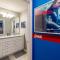 Home with PoolGame Room in Resort with Clubhouse - Davenport