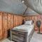 Secluded Table Rock LakeandBranson Cabin with Hot Tub!