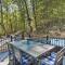 Secluded Table Rock LakeandBranson Cabin with Hot Tub! - Kimberling City