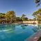 Sunny Sarasota Oasis with Lanai and Community Pool! - Sarasota