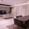 Luxurious Lake View Flat 3 Bedrooms Gated Compound96 - New cairo