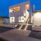 Luxury Micro-Resort, Theater, Sauna, Heated Pool