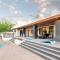 Luxury Micro-Resort, Theater, Sauna, Heated Pool