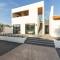 Luxury Micro-Resort, Theater, Sauna, Heated Pool