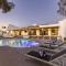 Luxury Micro-Resort, Theater, Sauna, Heated Pool