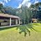 Casa de Campo com piscina, lago e Wi-fi - Duas Barras
