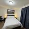 Comfy Getaway, 5 Bed, Sleeps 9, walk to falls!