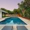 Enchanting Oasis 5-Min 2Beach. Heated Pool&Jacuzzi - 帕诺滩