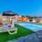 Countryside holiday home - pool - big terrace