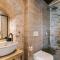 Hawk Tower Apartment - Pyrgos Towers Complex