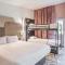 B&B HOTEL Valenciennes Sud - 瓦朗西纳