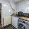 Spacious 3 Bedroom Home In Glasgow - Free Parking