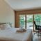 Mirror Mirror Fabulous newly renovated 8 bedroom Muskoka cottage - Port Carling