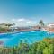 Townhouse in Capistrano village with 2 pool areas - Nerja