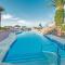 Townhouse in Capistrano village with 2 pool areas - Nerja