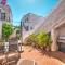 Townhouse in Capistrano village with 2 pool areas - Nerja