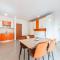 Orange Beachfront Studio by PS - Golem