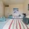 Honeycombe Lodge