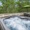 Harpers Ferry Cabin w Hot Tub, Huge Deck, Firepit, & WiFi! - Harper's Ferry