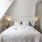 Six Boutique Hotel