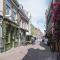 Six Boutique Hotel