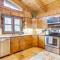Treehouse-Style Cabin, 1 Mi to Massanutten Resort - McGaheysville