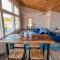 Breakers - stay in a tiny home on the Oregon Coast - Уолдпорт