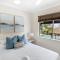 'Poolside at Whitfield Waters' Resort-style Retreat - 艾吉希尔