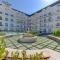 Studio Apartment in Vincitore Palacio Arjan