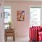 Candy-Colored Two-Room Condo with Sweet views - 赫尔辛基
