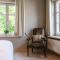 Quiet and authentic vacation property with pond - Harelbeke