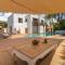Villa Yelir by Abahana Villas